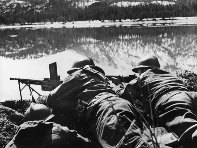 French mountain troops, part of the 1ere Division Légère de Chasseurs Alpins, man a Chatelleraut model 1924/29 light machine gun along the Norwegian coast. They would soon be called home to defend France against the German invasion.